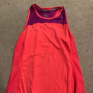Nike dri fit sleeveless top